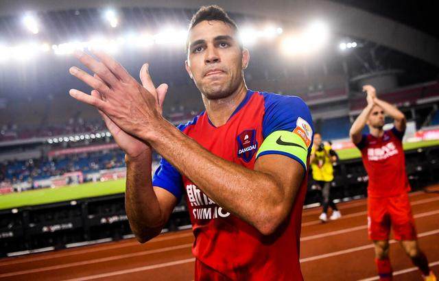 hth sports-归化卡尔德克真能有用?他这一点特质国足目前最缺